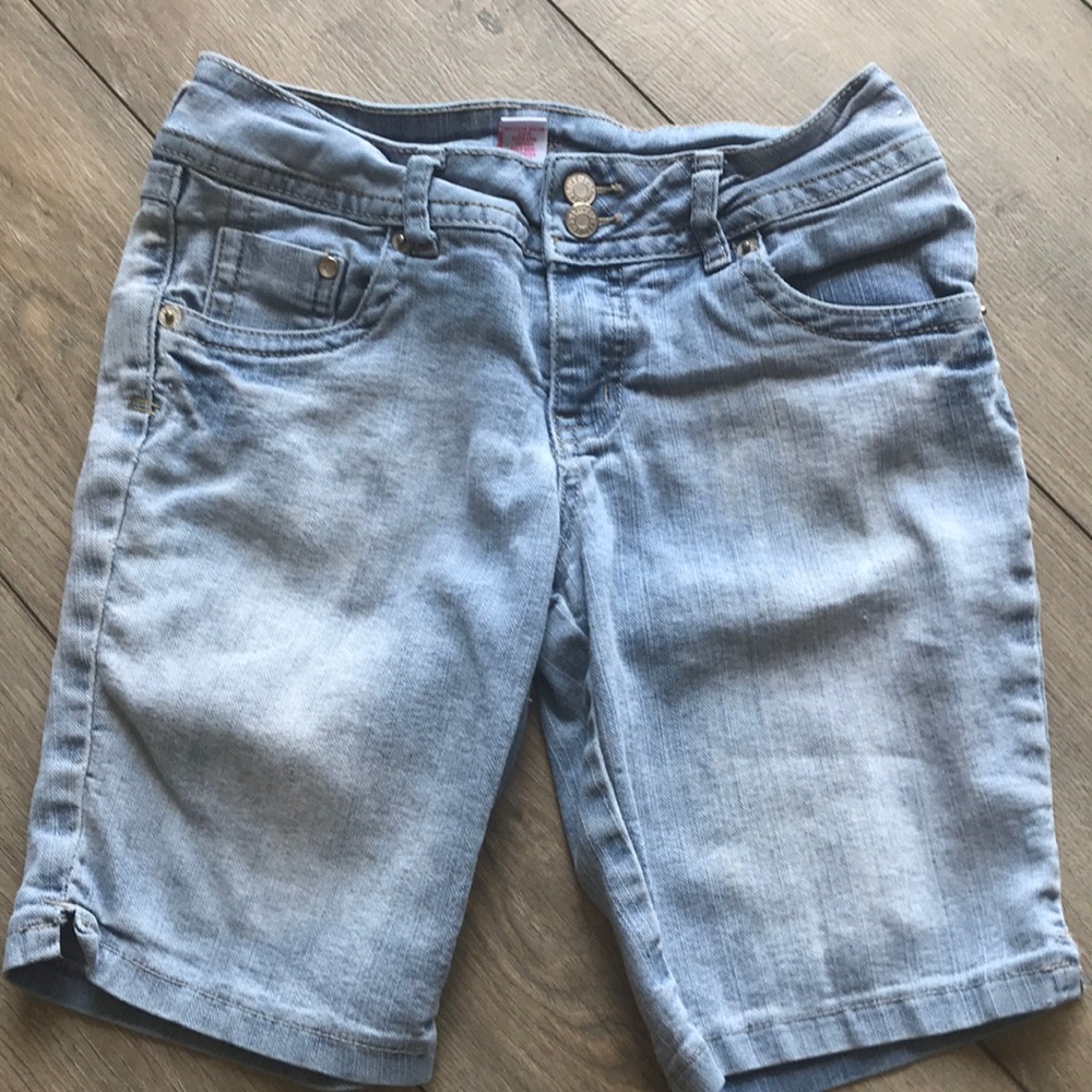 Girls Justice Denim Shorts. Size 10